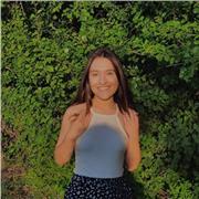 Estudiante universitaria con excelente historial académico ofrece clases de apoyo a estudiantes de la ESO y Bachillerato. Certificada con el C1 de ingles y de euskera