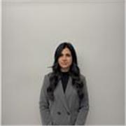 Insegnante di inglese,spagnolo e francese, laureata in lingue straniere con esperienza all’estero,offre lezioni ad Andria e online