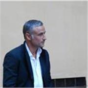 Impartisco lezioni di Graphic design o di software specifici del pacchetto Adobe