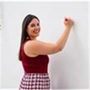 Imparto clases de inglés en Tenerife. Soy Graduada en Estudios Ingleses, cuento con el Máster de Profesorado y con el C1 de inglés acreditado por Cambridge