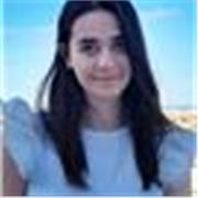 Studentessa di ingegneria impartisce lezioni di matematica e fisica