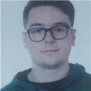 Profesor de inglés con nivel certificado de B2 en Cambridge.