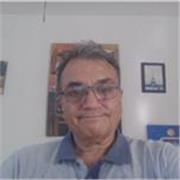 Maestro de inglés para ayudarte en tus tareas