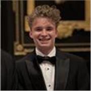 Cambridge Master’s admit and student researcher in palaeontology offering bespoke online GCSE biology tuition.