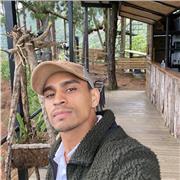 Profesor de ayuda y fortalecimiento en áreas de básica primaria, secundaria y universitaria