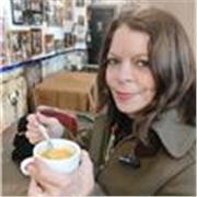 Monitora bilingüe español–francés con años de experiencia educativa. Ofrezco clases dinámicas para niños.