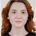 İngilizce Öğretmenliği mezunu bir eğitmen olarak, online derslerle her yaştan öğrenciye dil öğrenmeyi sevdiriyorum!