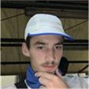 Hombre italiano poliglota, que quiere ensenar el idioma italiano