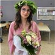 Laureata in Filologia moderna, offre lezioni private in discipline umanistiche a bambini e ragazzi di ogni età.
