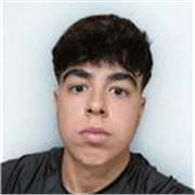 Estudiante del grado de Ingeniería Informática en la Universidad Politécnica de Madrid que imparte clases de Matemáticas y Física