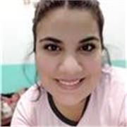 Profesora de ingles imparte clases a todas las edades