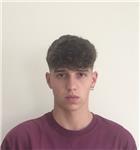 Estudiante de microbiología, con conocimientos de lengua castellana, lengua catalana, inglés y biología