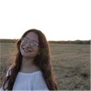 Ciao, mi presento, sono Flavia! Studio lettere all’università di Bologna e sono disponibile a darti una mano in italiano, inglese, francese e letteratura italiana se ne hai bisogno. Per qualsiasi domanda sono a tua disposizione!