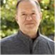 Native English speaker offering private lessons for children and adults in English proficiency, personal finance and business