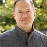 Native English speaker offering private lessons for children and adults in English proficiency, personal finance and business