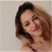 Qualified multilingual English tutor with international experience offering fun, conversation-focused online lessons for children 
