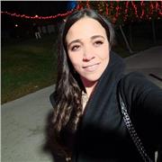 Fisioterapeuta titulado con 10 años de experiencia, me gustaría poder enseñar y compartir mis conocimientos y mi saber.