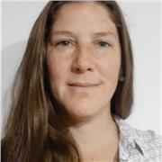 Preparo clases dinámicas para apoyo escolar en las distintas ciencias y en todo lo que tenga que ver con el arte.