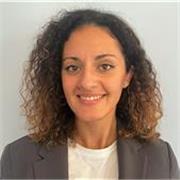 Diplomata al liceo classico,laureata in Scienze politiche offro lezioni per le seguenti materie Italiano, Latino, Filosofia