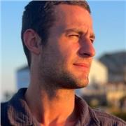 Profesor de música y composición clásica y electroacústica. Síntesis de sonido y SFX