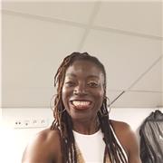 Coach sportif, j'enseigne le renforcement musculaire, circuit training,cardio training a un public aussi bien débutant qu'avancé