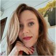 Disponibile per aiutarti ed accompagnarti nei tuoi studi 