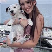 studentessa del liceo disponibile a dare ripetizioni di inglese e italiano per ragazzi della scuola elementare e media