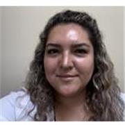 Profesora de clases de Biología iinovasiras para niños y niñas