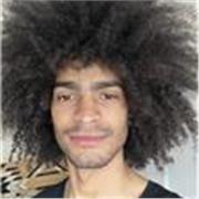 Profesor dinámico, con conocimientos de distintos niveles de inglés