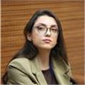 Öğrenci odaklı Türkçe öğretmeni; ortaokul, lise ve sınav öğrencilerine yönelik.