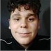 Insegnante di matematica e non solo per scuole elementari, medie e superiori. Insegnante di economia offre lezioni private, anche online, per istituti tecnici commerciali o non. Appena diplomato con 100 e lode