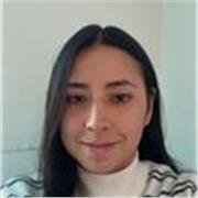 Apoyo escolar para niños de primaria con enfoque en inglés básico