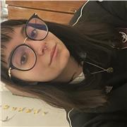 Sono una laureanda in filosofia con esperienza nell’insegnamento a ragazzi delle superiori. Offro lezioni di storia e filosofia