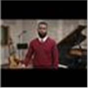 A MUSICOLOGIST WHO CAN TEACH CHILDREN, ADULT, TEENAGERS