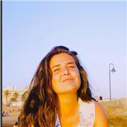 Profesora de castellano y català nativa. También ofrezco clases de Inglés. Soy maestra especializada en inglés en escuelas públicas