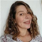 !Apprends l'espagnol sans t'ennuyer ! Cours dynamiques, culture pop et conversation réelle!
¡Aprende español sin aburrirte!