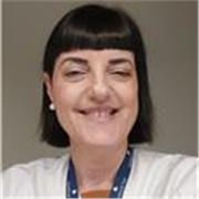 Enfermera titulada con amplia experiencia en docencia y especialidad de Geriatria, Oncología y Paliativos.