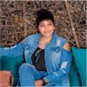 I am an Advanced Chinese language speaker with vast experience in tutoring Chinese students to improve their proficiency