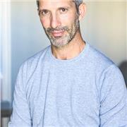 Professeur particulier pour cours niveau collège de technologie, mathématiques et interprétation comédien