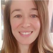 Profesora de español con experiencia internacional y Máster en enseñanza de español como lengua extranjera da clases online.