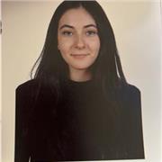 Profesora de inglés, matemáticas, biología, química, dibujo técnico, y otras asignaturas desde primaria hasta bachillerato