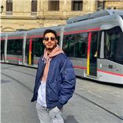 Soy un estudiante dé francia que vive en sevilla y quiero dar clases de frances