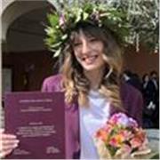 Offro aiuto per i compiti delle diverse materie, per migliorare il metodo di studio e per imparare le lingue 