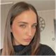 Tutrice pour l’aide aux devoirs et donne des cours d’italien