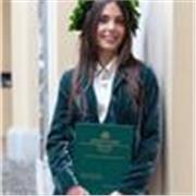 Sono laureata in filosofia.
Offro lezioni di filosofia, storia, italiano e aiuto compiti per tutte le materie e per tutte le età.
