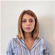 Offro ripetizioni in tutte le materie dalle elementari alle medie ☺️ sto facendo un corso da tutor dsa e a breve sarò abilita “. 