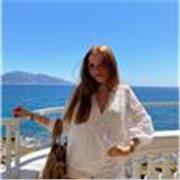 Native French Tutor Offering Structured and Effective Lessons