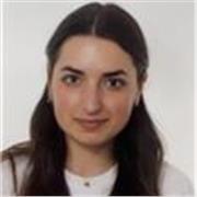 Abituata a comunicare con studenti dalle esigenze diverse.