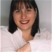 Mathematiklehrerin, die Kinder bis inklusive der 9. Schulstufe unterrichtet