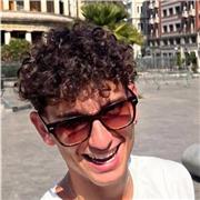 Offro ripetizioni e aiuto per lo svolgimento dei compiti ai bambini delle elementari e medie.